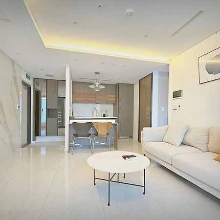 Uh Flat The Seocho Apartment Seoul Exterior photo