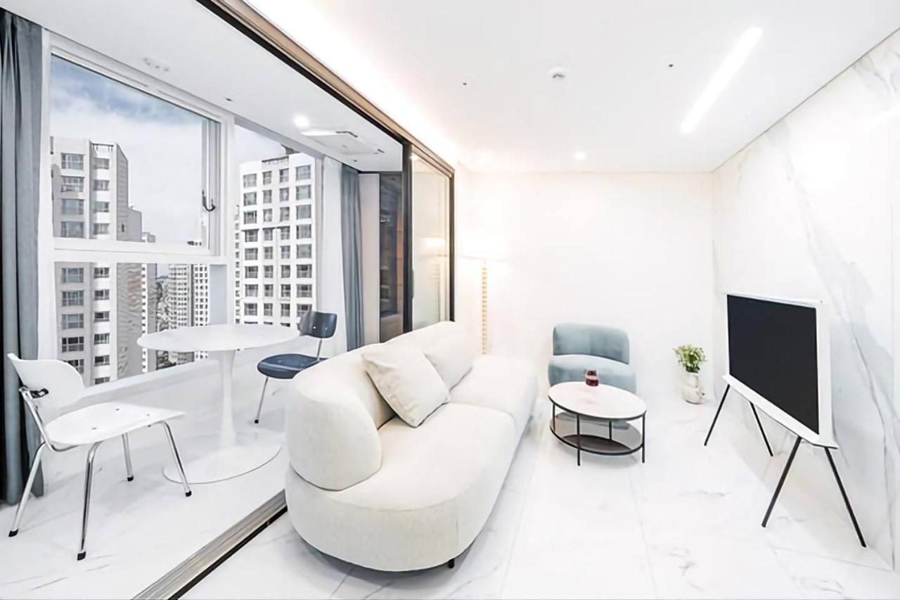 Uh Flat The Seocho Apartment Seoul Exterior photo