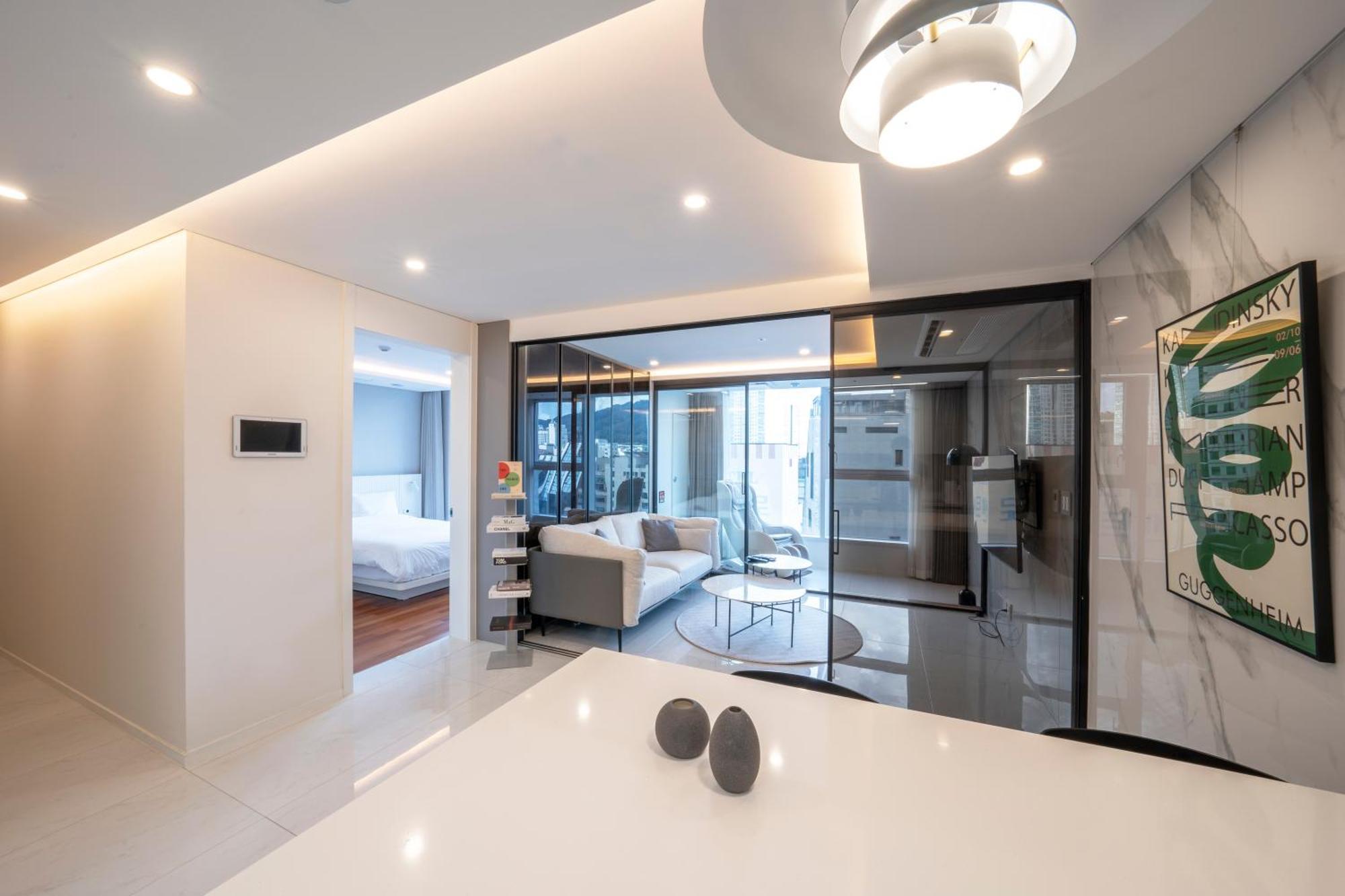 Uh Flat The Seocho Apartment Seoul Exterior photo