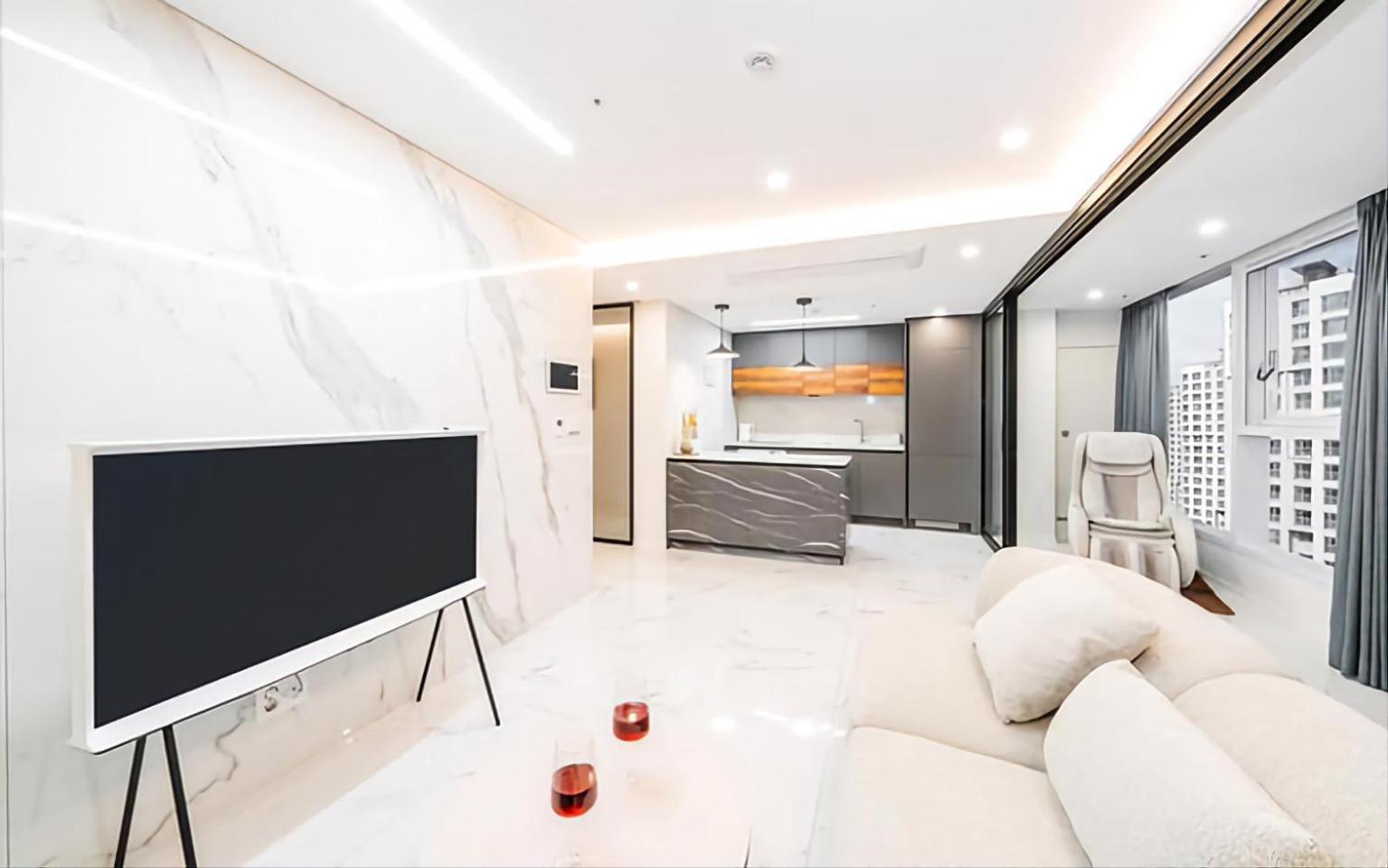 Uh Flat The Seocho Apartment Seoul Exterior photo